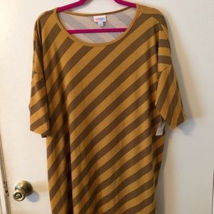 LuLaRoe Irma • Large • NWT